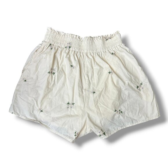 In February Pastel Yellow Floral Embroidered High Waist Shorts Womens Size Small - Picture 2 of 15